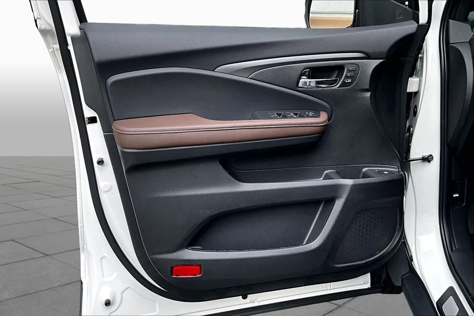 New 2026 Honda Ridgeline RTL image 13
