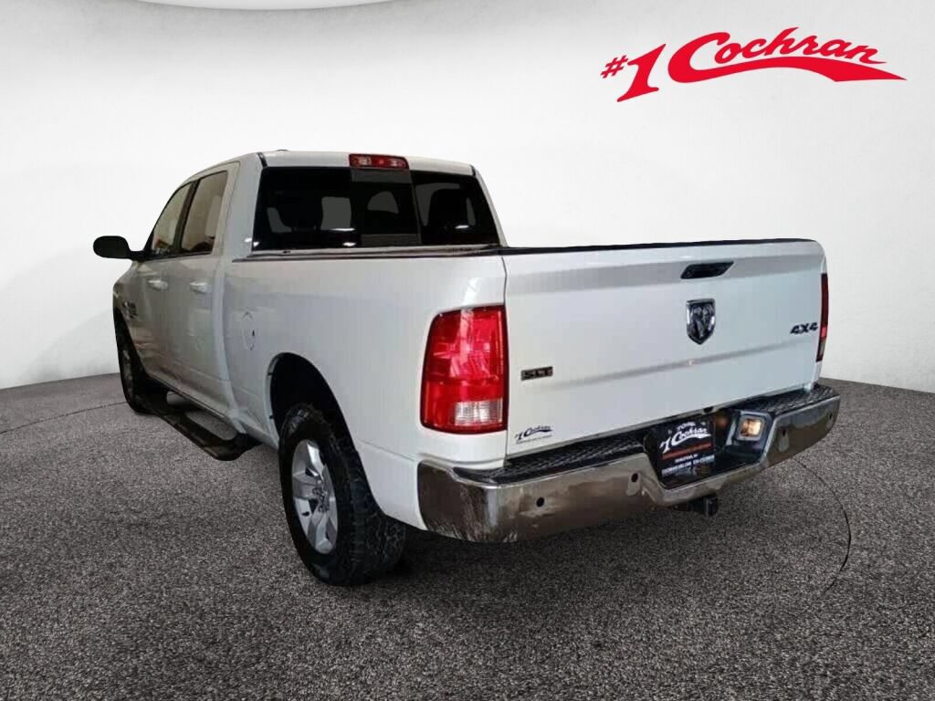 Used 2019 RAM 1500 Classic SLT AWD/4WD image 17