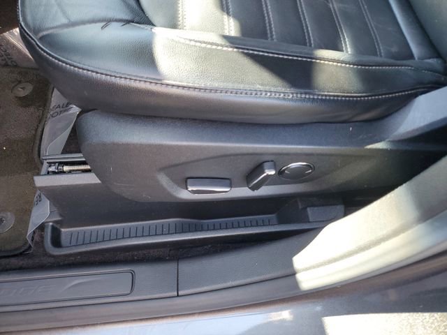 Used 2016 Ford Edge SEL w/ Equipment Group 201A image 21