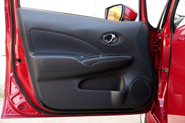 Used 2015 Nissan Versa Note SV image 25