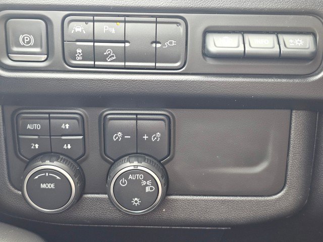 Used 2021 Chevrolet Tahoe High Country image 41