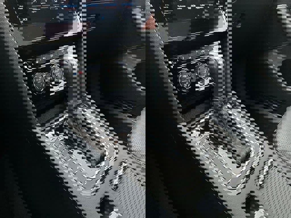 Used 2019 Volkswagen Arteon SEL Premium image 18