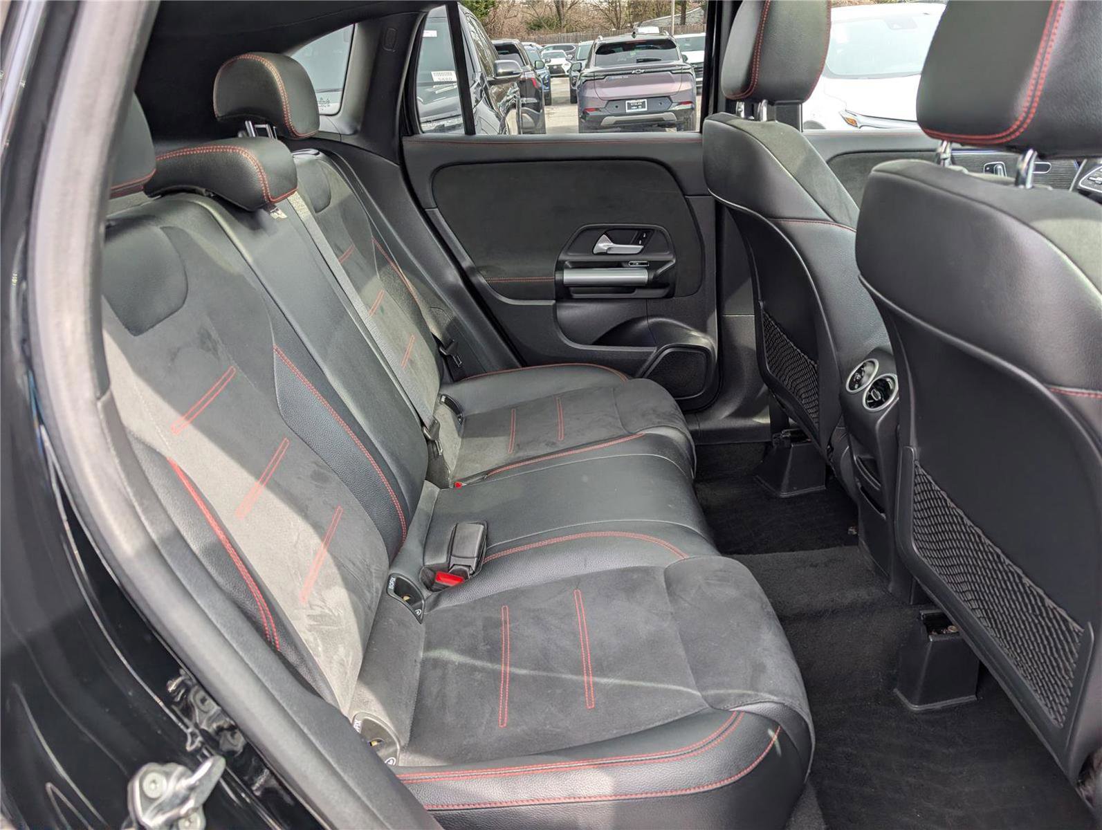 Used 2023 Mercedes-Benz GLA 250 4MATIC w/ AMG Line Exterior image 12