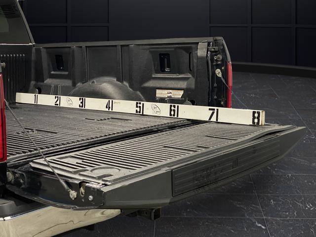 Used 2017 Ford F150 XLT w/ Trailer Tow Package image 13