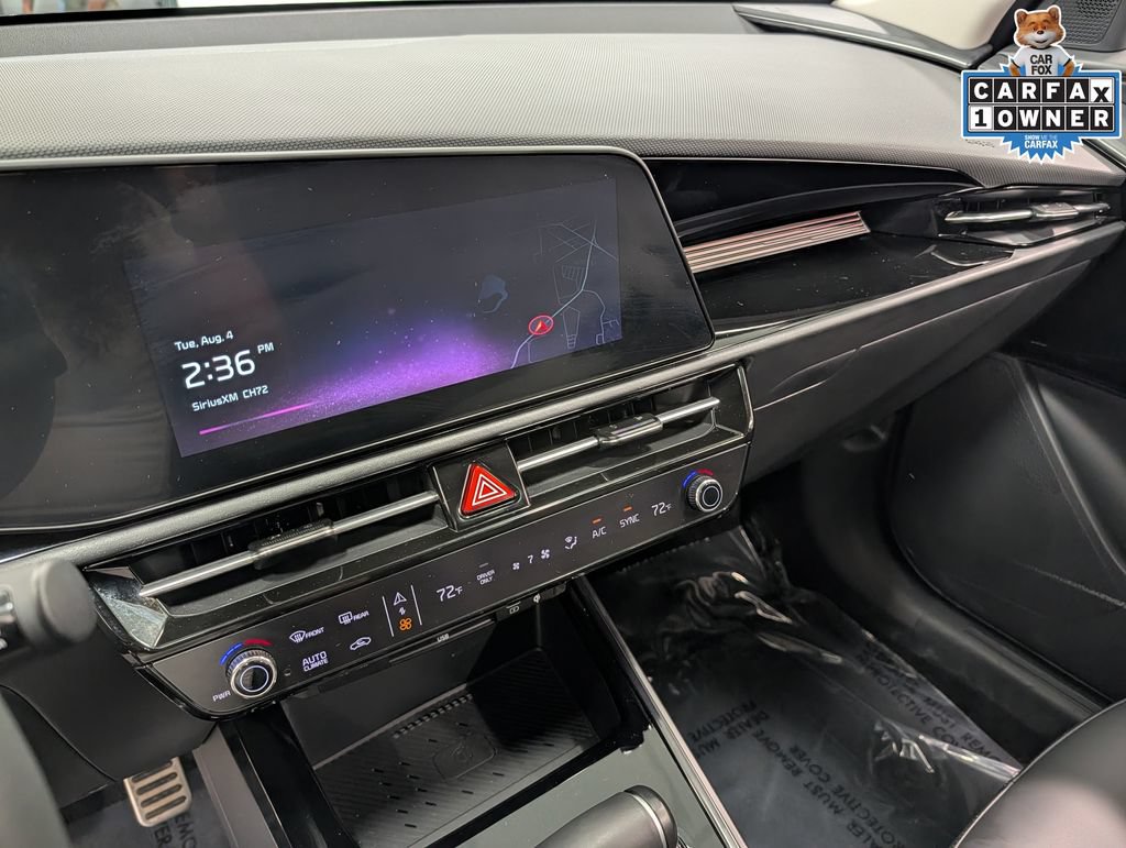 Certified 2025 Kia Niro EX Touring FWD image 13