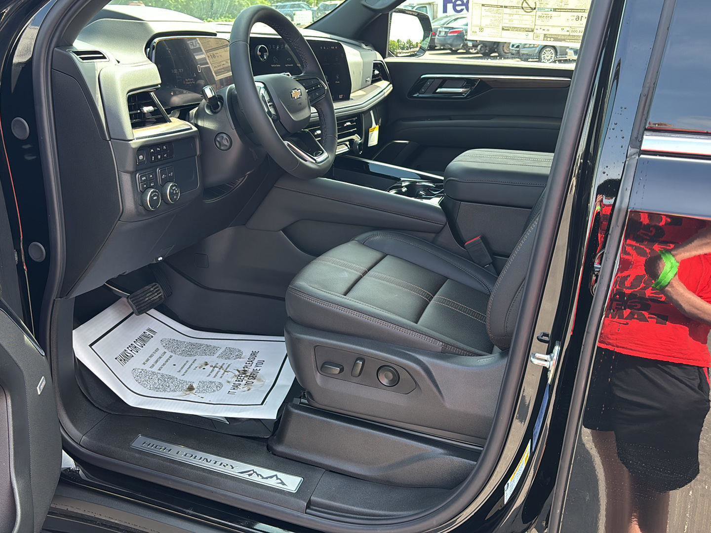 New 2025 Chevrolet Tahoe High Country image 16