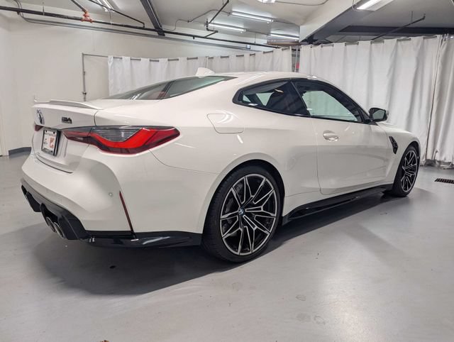 Used 2022 BMW M4 xDrive Competition w/ Executive Package AWD/4WD image 3