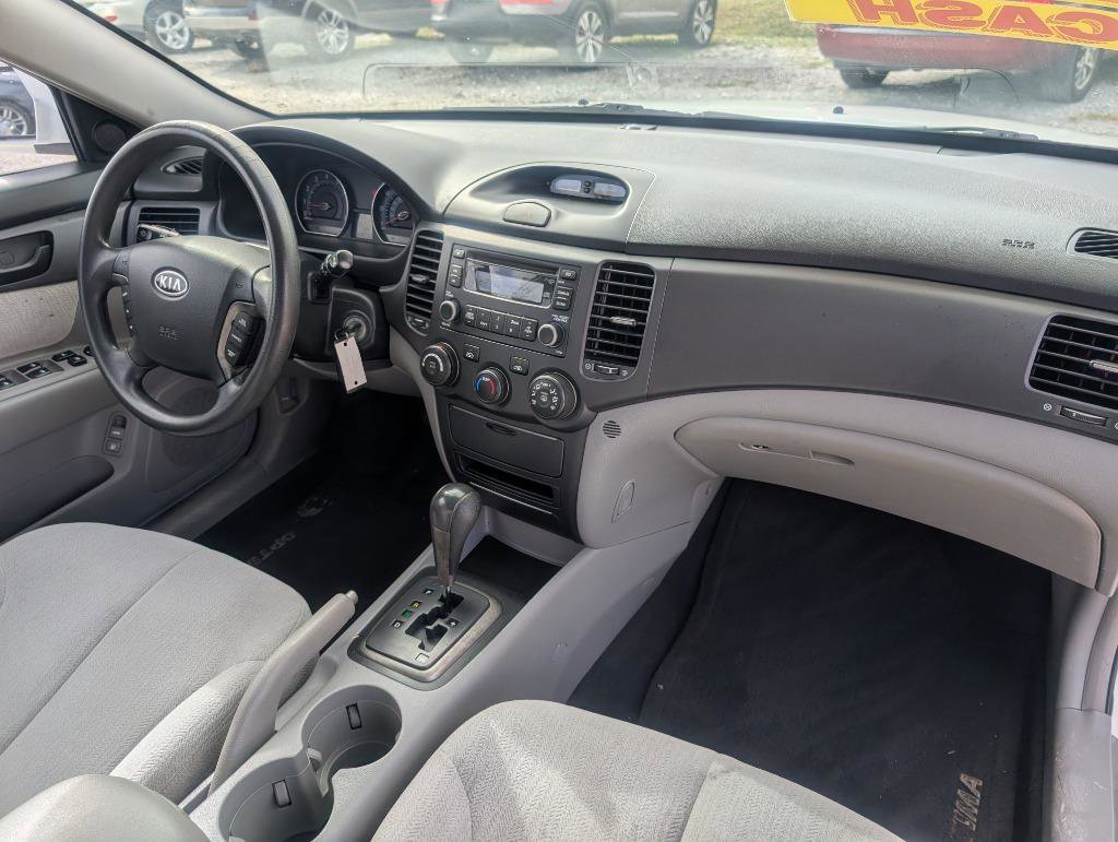 Used 2008 Kia Optima LX image 15