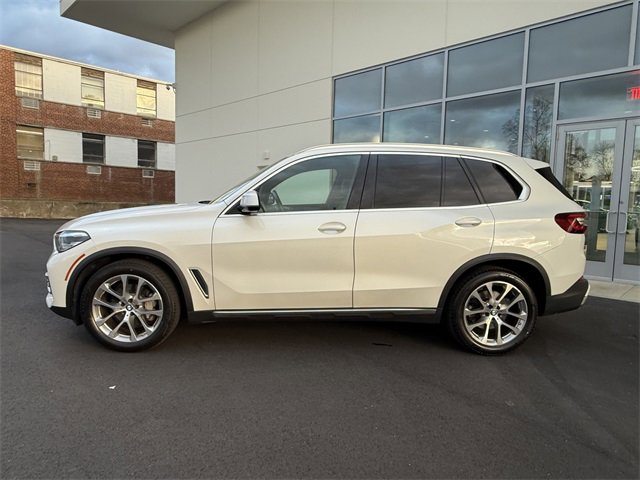 Used 2021 BMW X5 xDrive40i w/ Premium Package 2 image 8