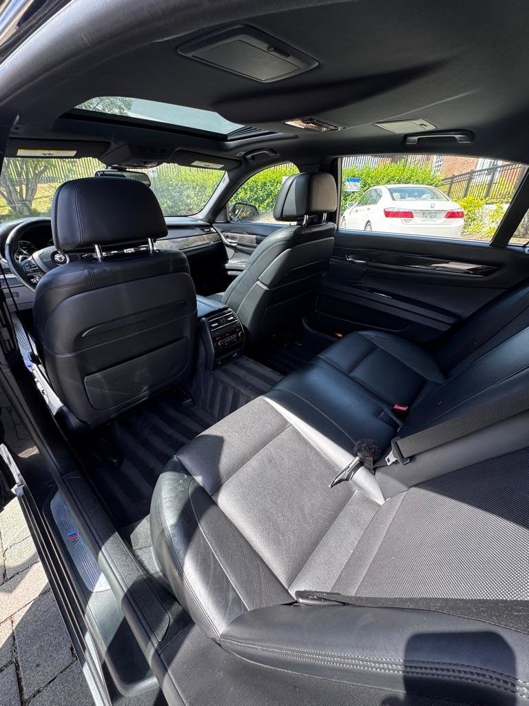 Used 2014 BMW 750Li xDrive AWD/4WD image 13