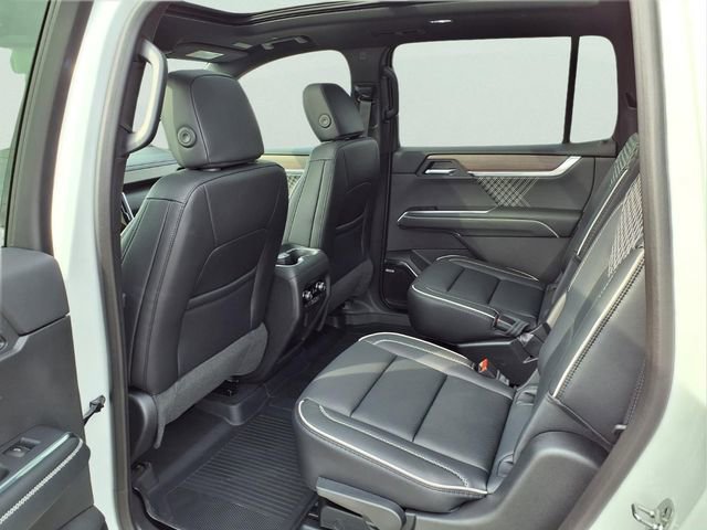 New 2026 GMC Acadia Denali w/ Super Cruise Package FWD image 19