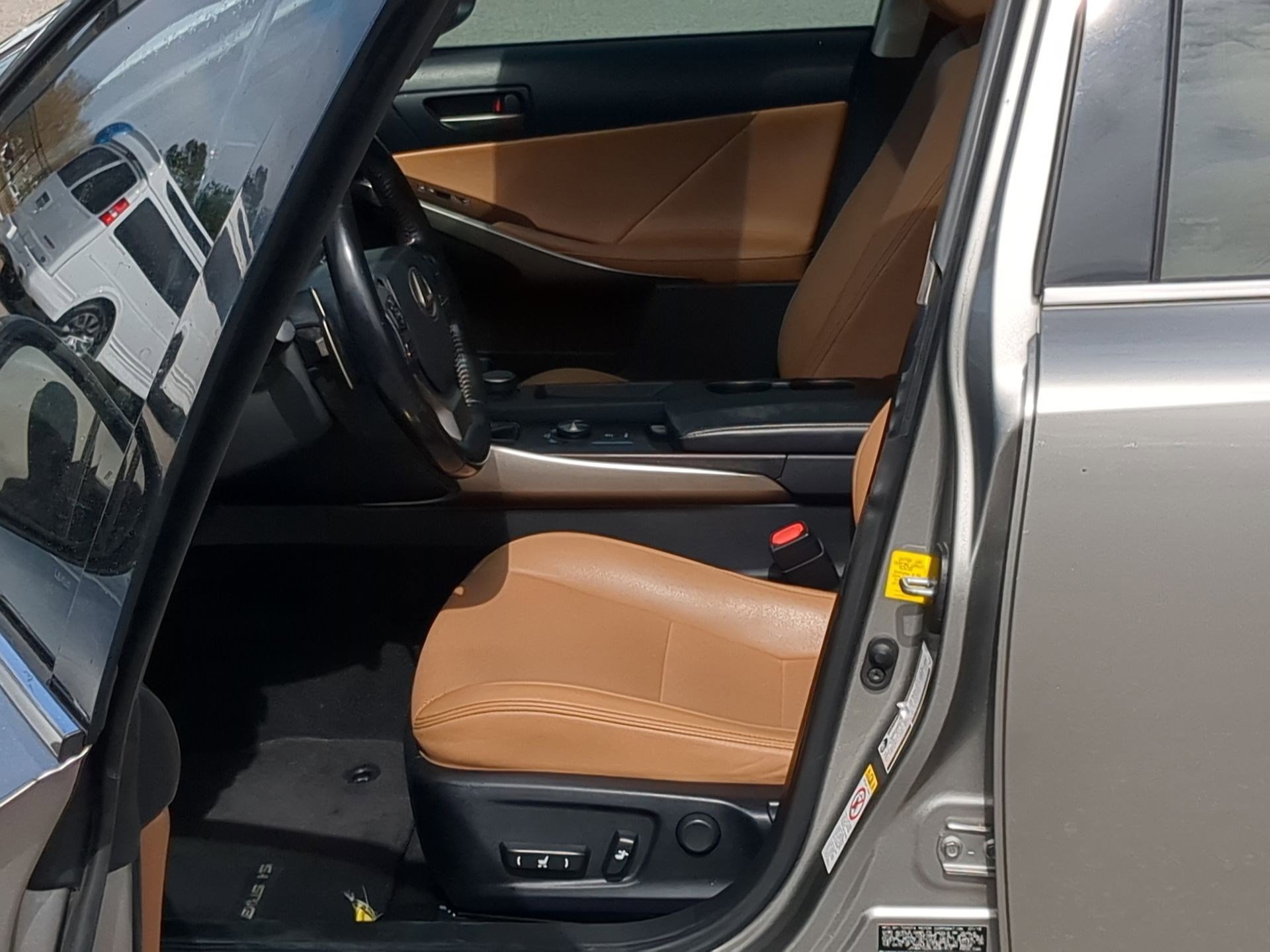 Used 2018 Lexus IS 300 w/ Accessory Package 2 RWD image 11