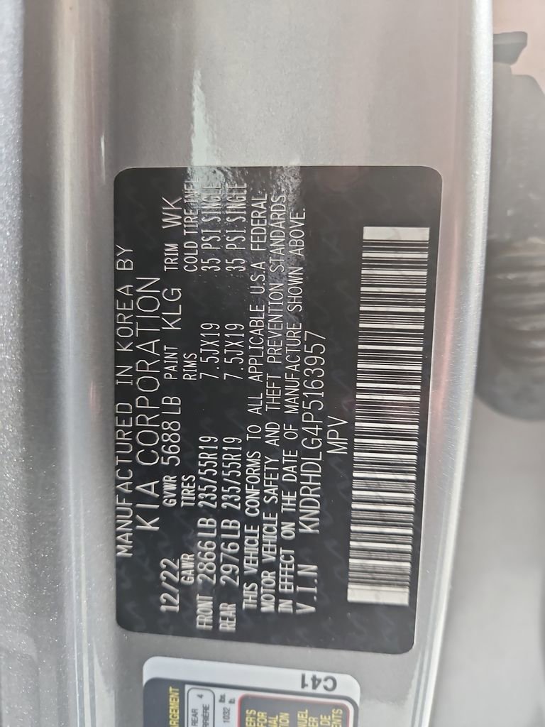 Used 2023 Kia Sorento EX image 30