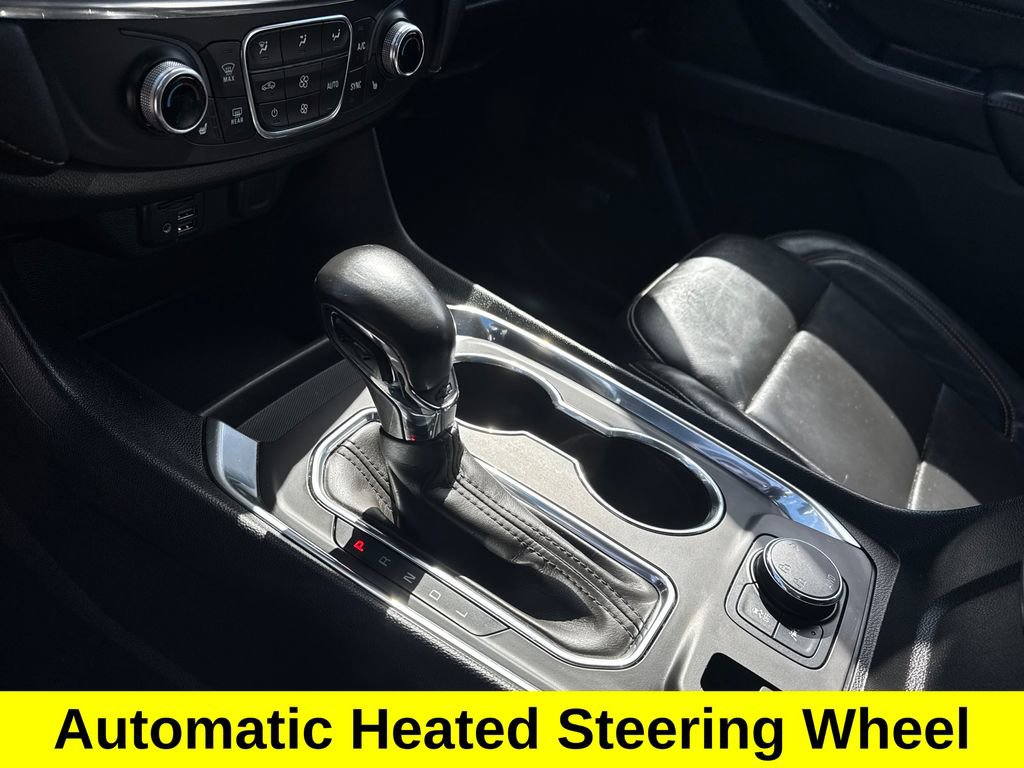 Used 2021 Chevrolet Traverse LT w/ LT Premium Package image 25