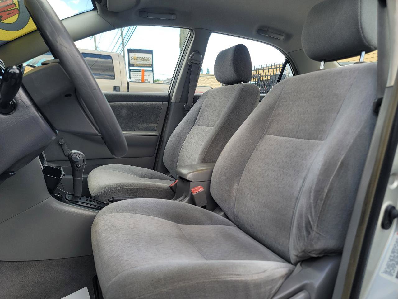 Used 2003 Toyota Corolla LE FWD image 11