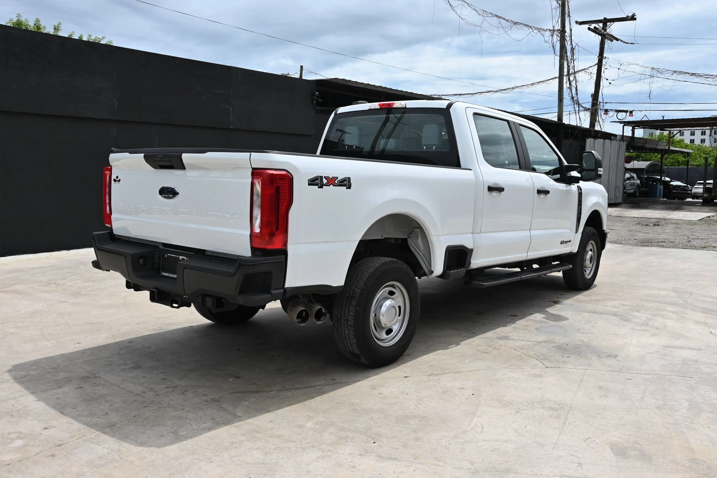 Used 2023 Ford F250 XL AWD/4WD image 6