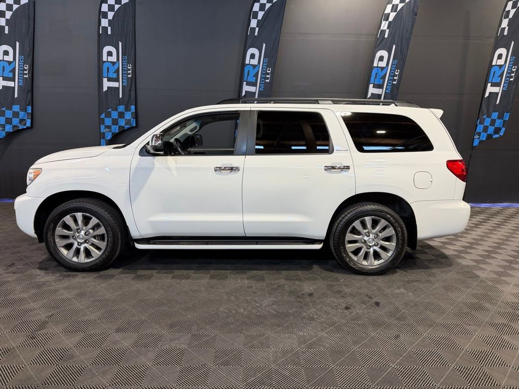 Used 2015 Toyota Sequoia Limited AWD/4WD image 2