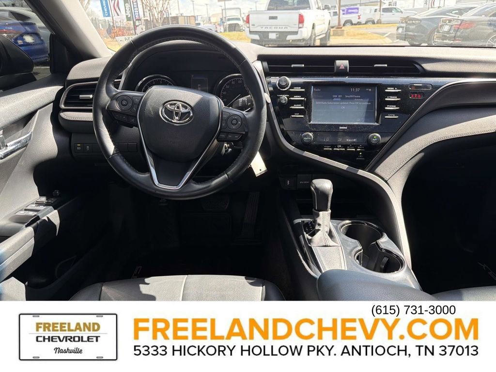 Used 2020 Toyota Camry SE image 19