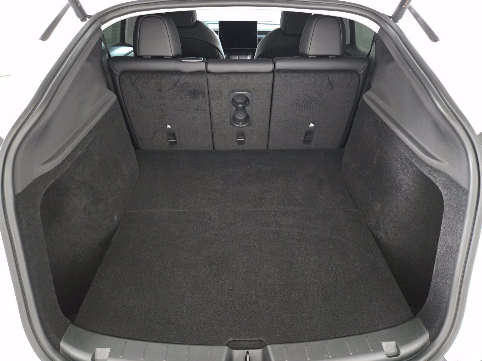 Used 2026 Tesla Model Y AWD image 16