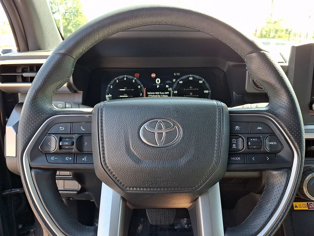 Used 2025 Toyota 4Runner TRD Off-Road AWD/4WD image 21