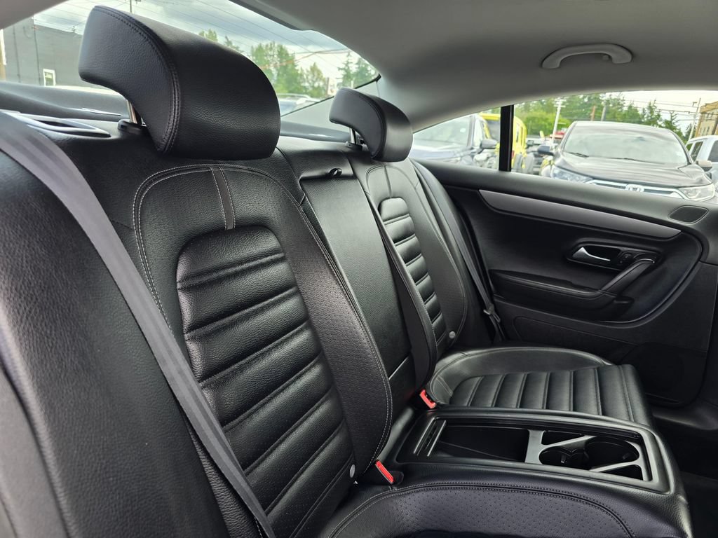 Used 2012 Volkswagen CC Sport FWD image 12