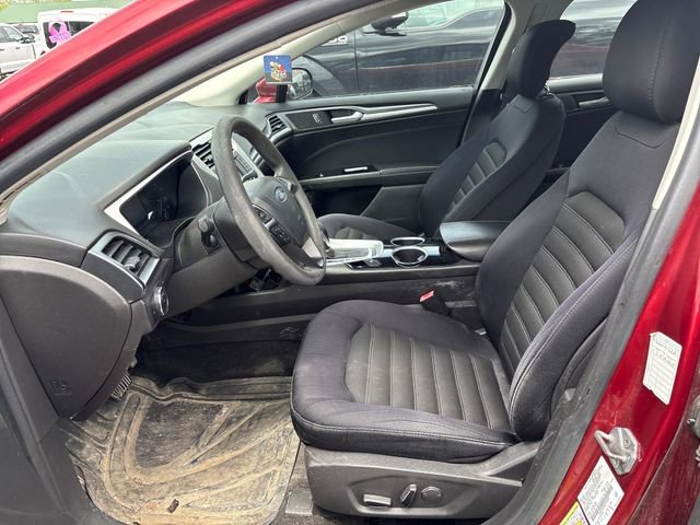 Used 2014 Ford Fusion SE FWD image 8