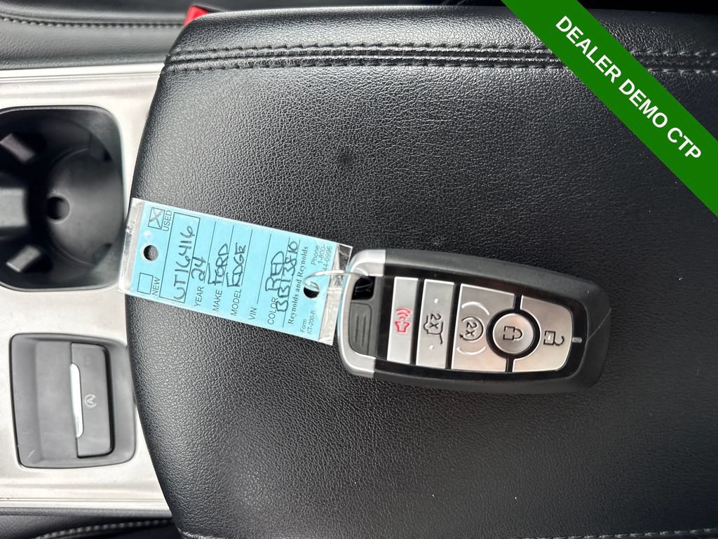 Used 2024 Ford Edge SEL w/ Convenience Package AWD/4WD image 32