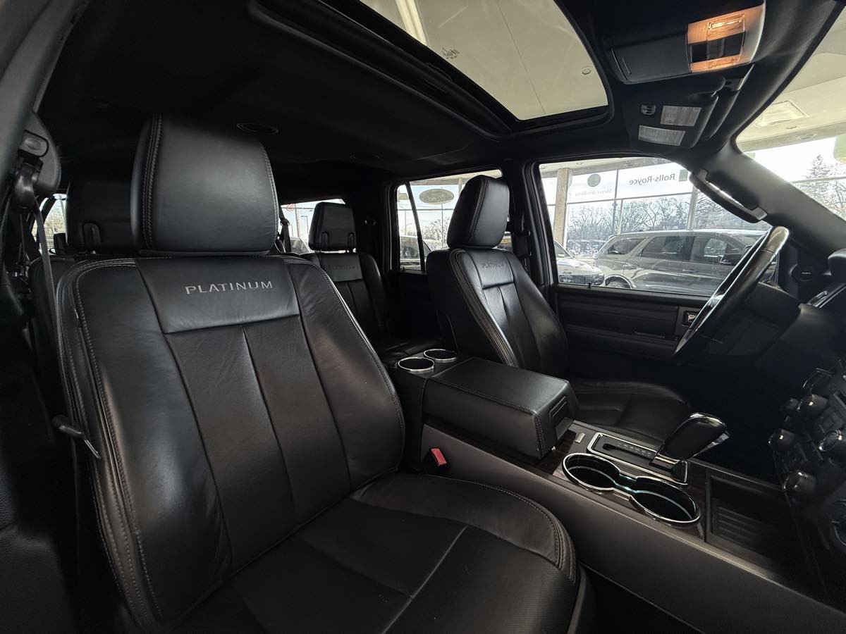 Used 2016 Ford Expedition EL Platinum image 34