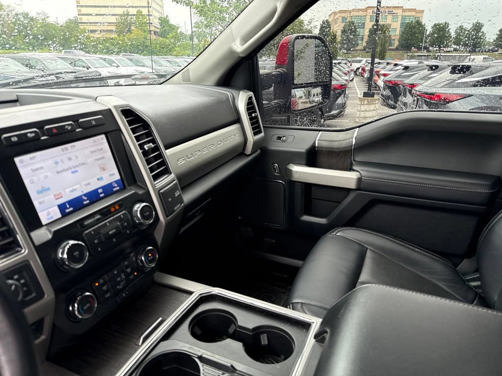 Used 2020 Ford F350 Lariat w/ FX4 Off-Road Package AWD/4WD image 23