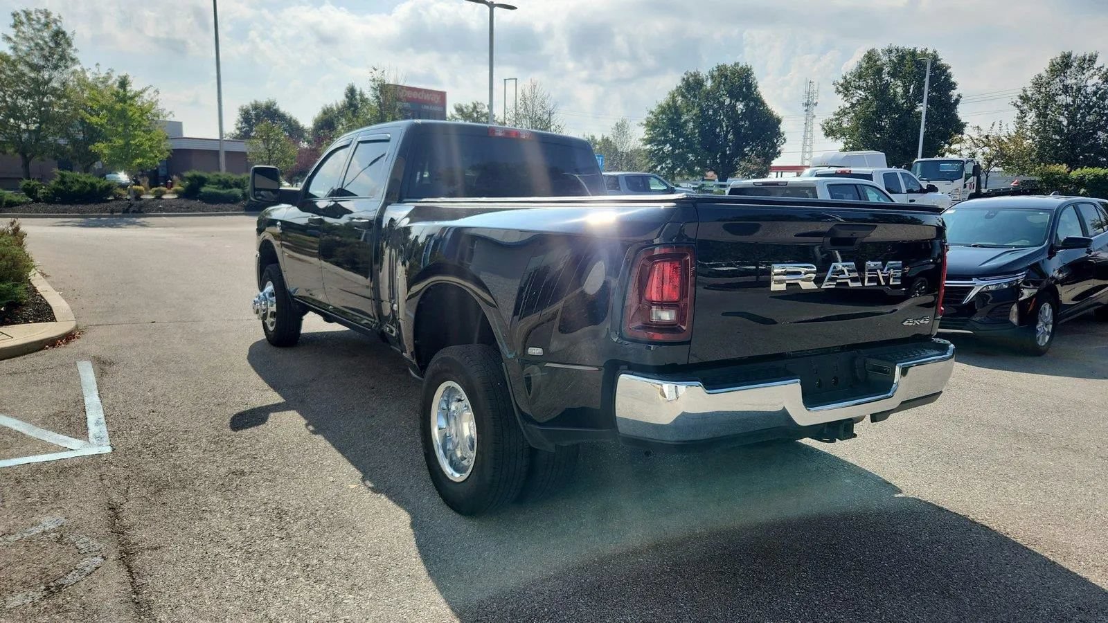 Used 2026 RAM 3500 Tradesman w/ Chrome Appearance Group A AWD/4WD image 6