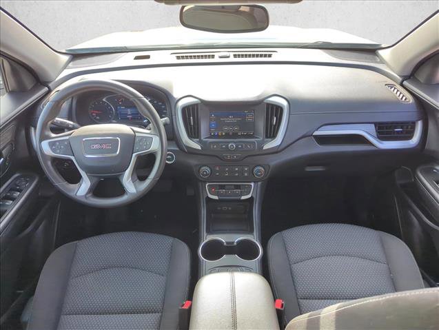 Used 2024 GMC Terrain SLE image 16