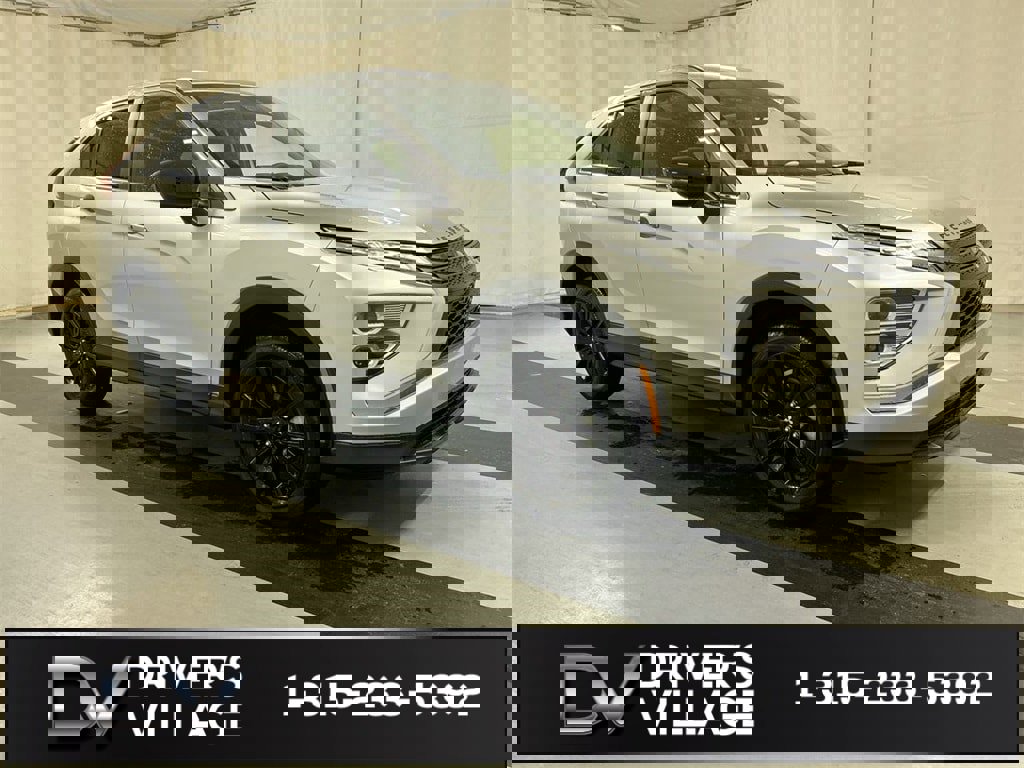 New 2026 Mitsubishi Eclipse Cross LE image 1