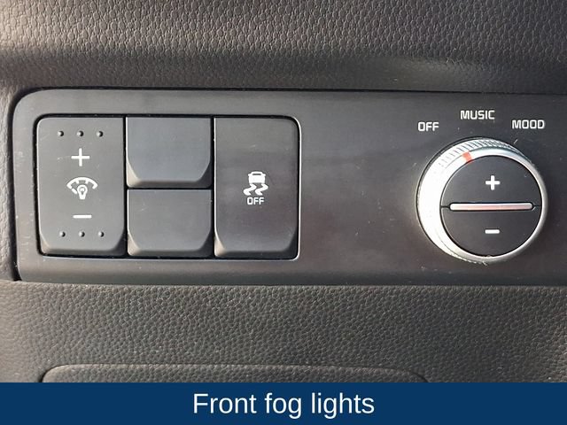 Used 2015 Kia Soul ! w/ Sun & Sound Package FWD image 9