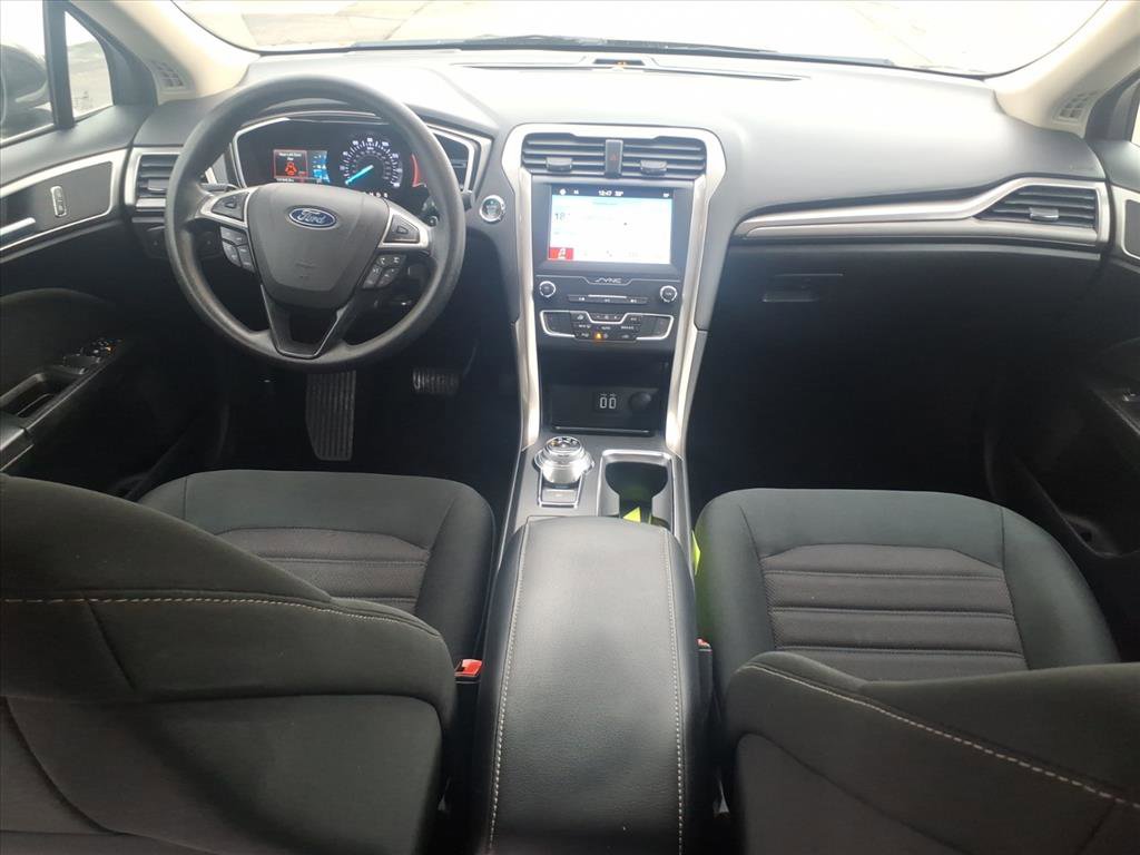 Used 2019 Ford Fusion SE image 10