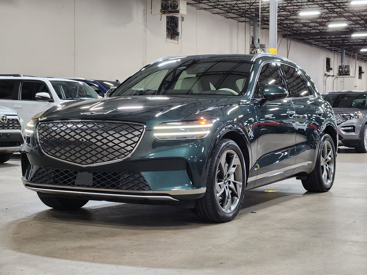 Used 2024 Genesis Electrified GV70 w/ Prestige Package AWD/4WD image 4