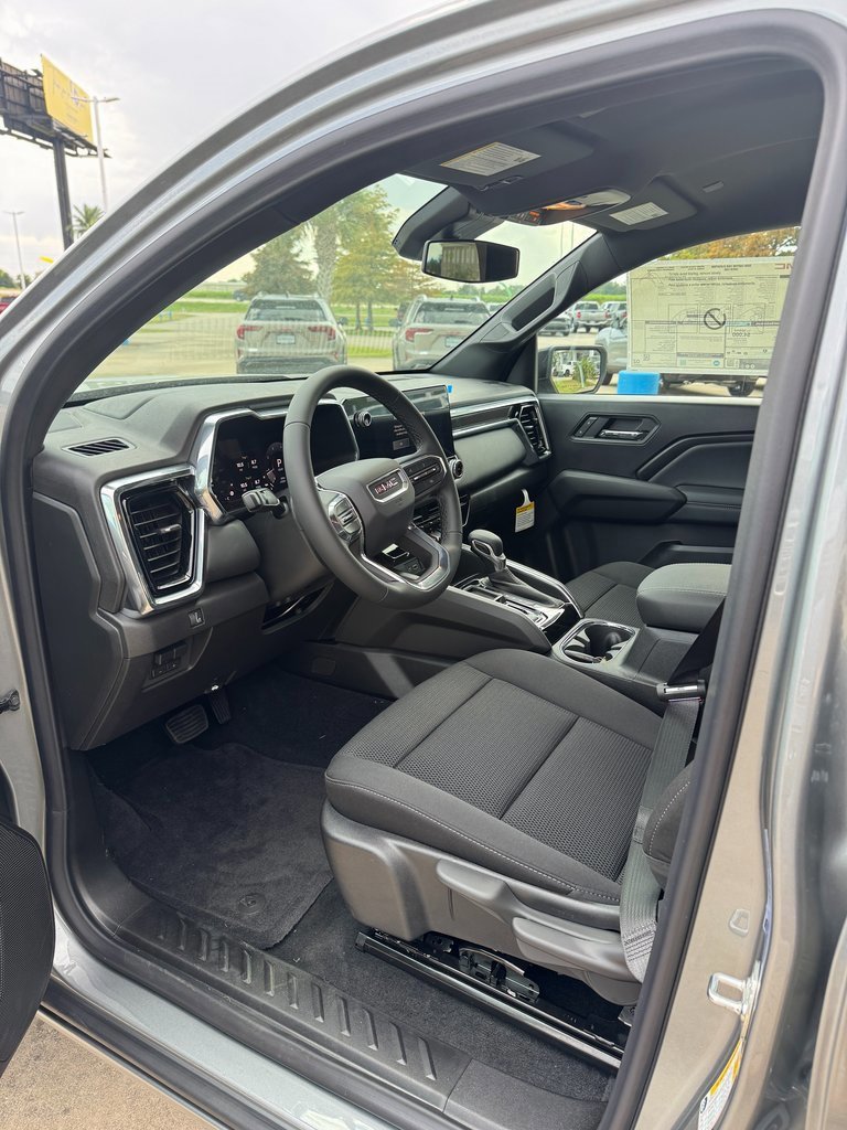 New 2026 GMC Canyon Elevation image 10