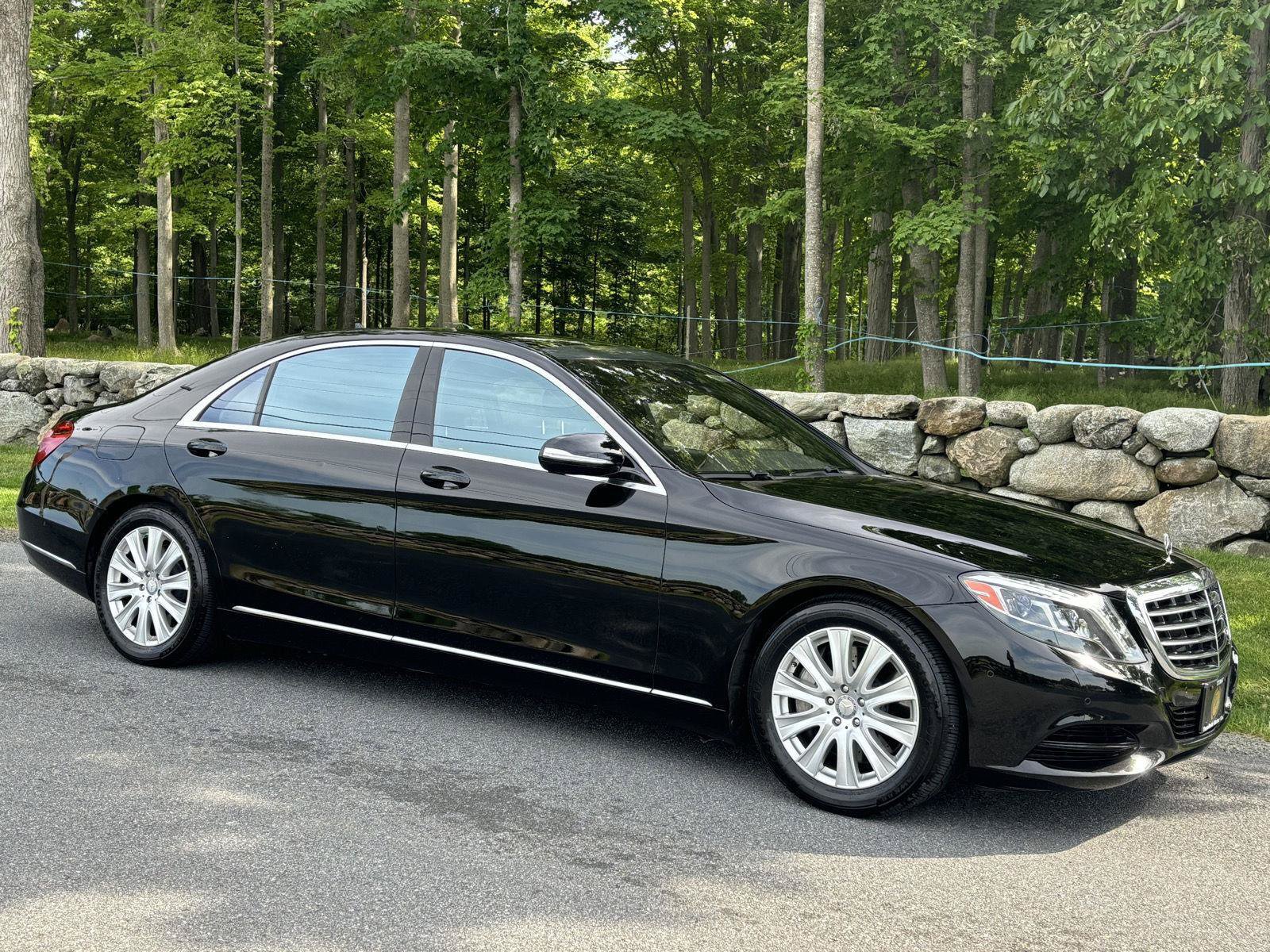 Used 2015 Mercedes-Benz S 550 4MATIC Sedan image 16
