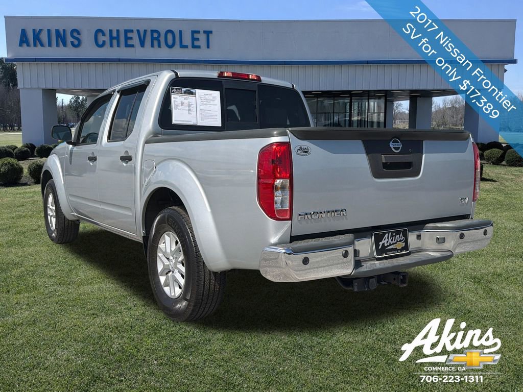 Used 2017 Nissan Frontier SV w/ SV Value Truck Package RWD image 9