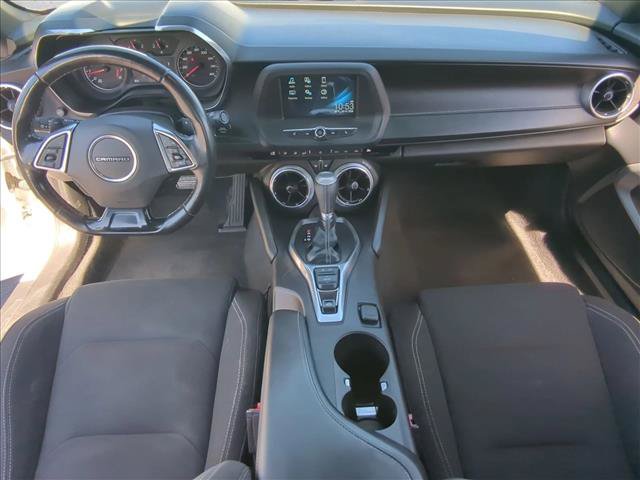 Used 2018 Chevrolet Camaro LT RWD image 16