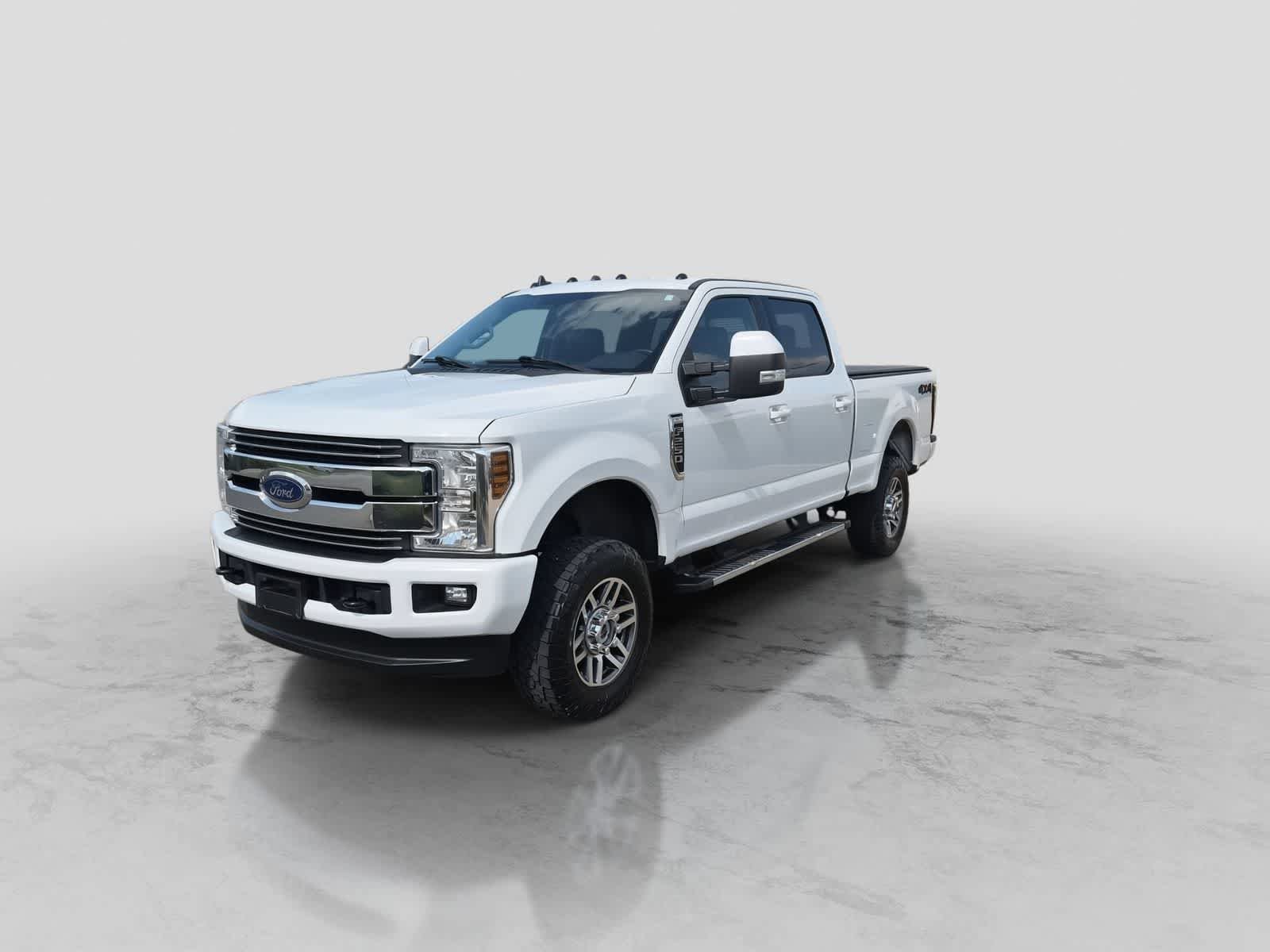 Used 2019 Ford F250 Lariat w/ Lariat Value Package AWD/4WD image 4