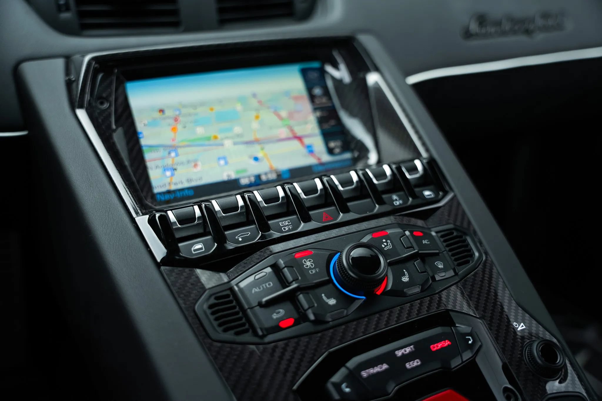Used 2019 Lamborghini Aventador SVJ AWD/4WD image 48