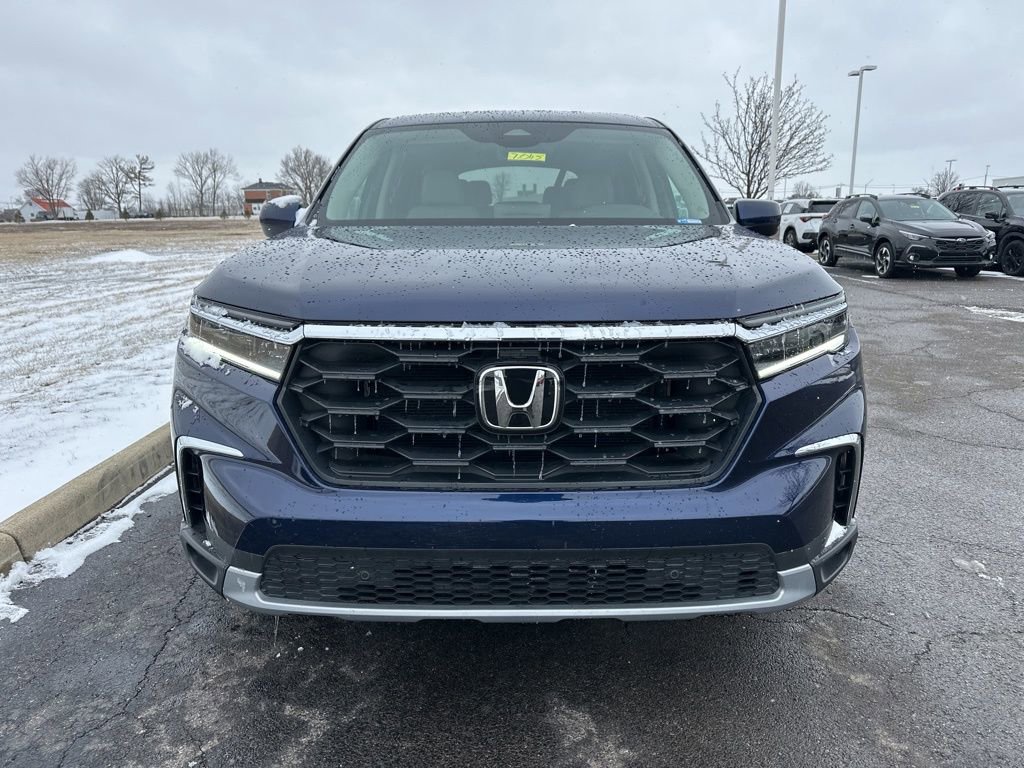 Used 2024 Honda Pilot EX-L image 2