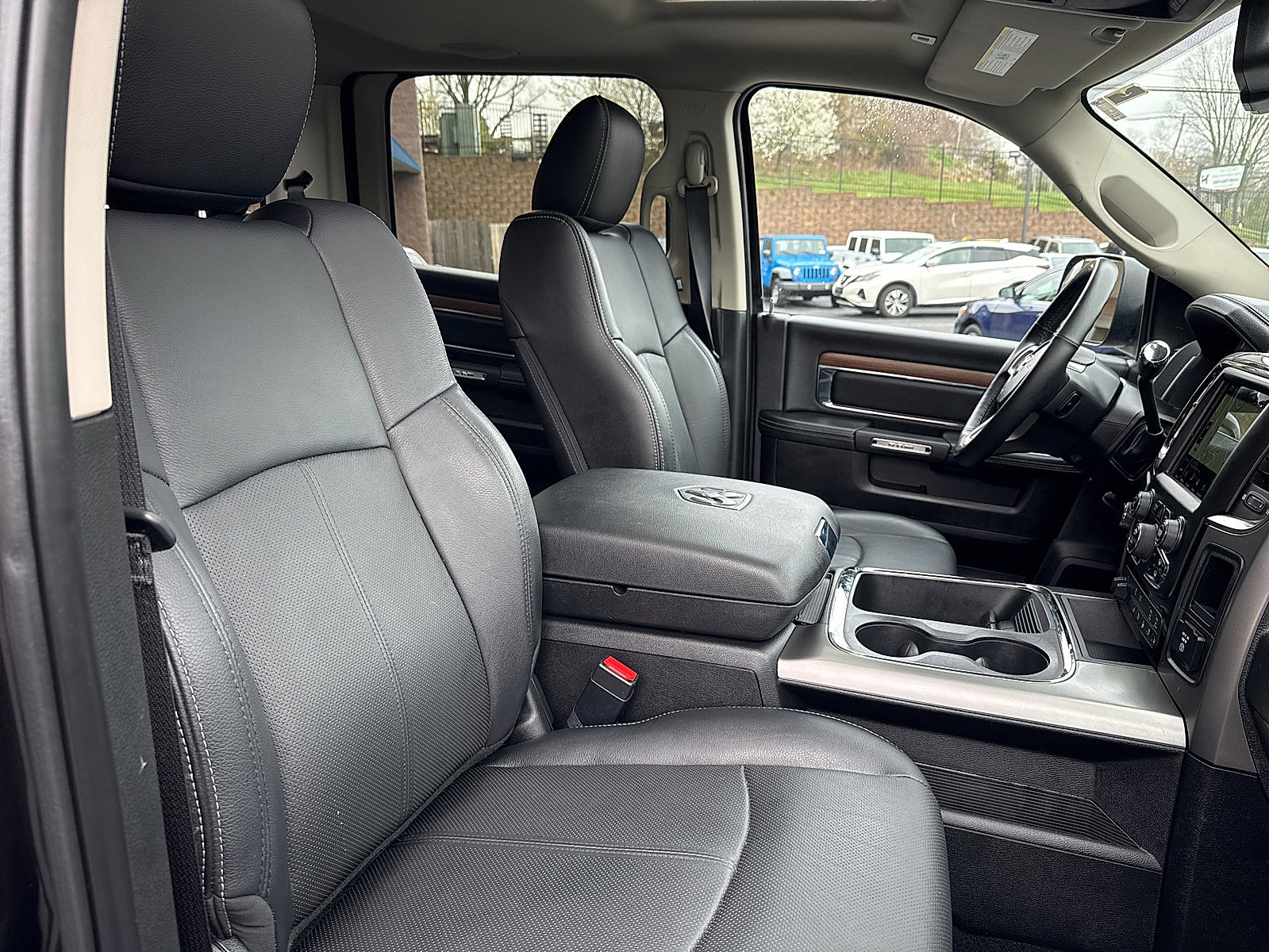 Used 2018 RAM 2500 Laramie w/ Sport Appearance Group image 39