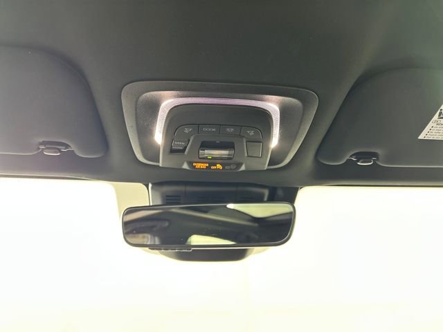 Used 2023 Toyota Crown Platinum image 24