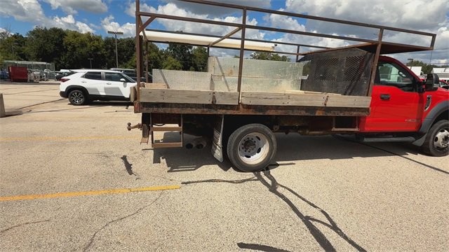 Used 2018 Ford F550 4x4 Regular Cab Super Duty image 2
