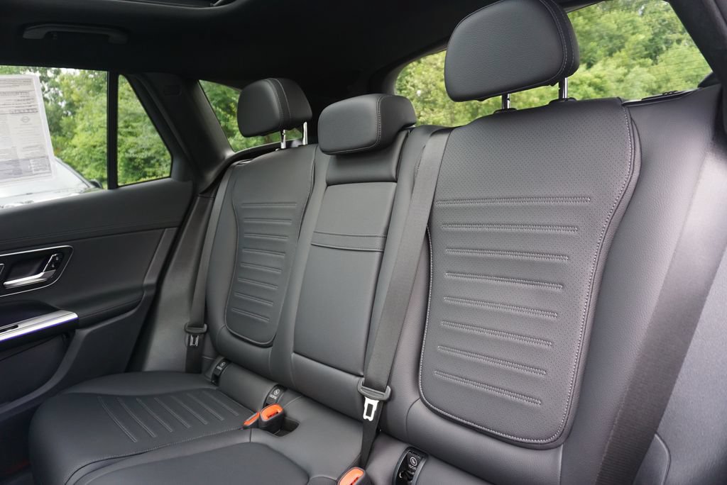 Certified 2025 Mercedes-Benz GLC 300 4MATIC image 22