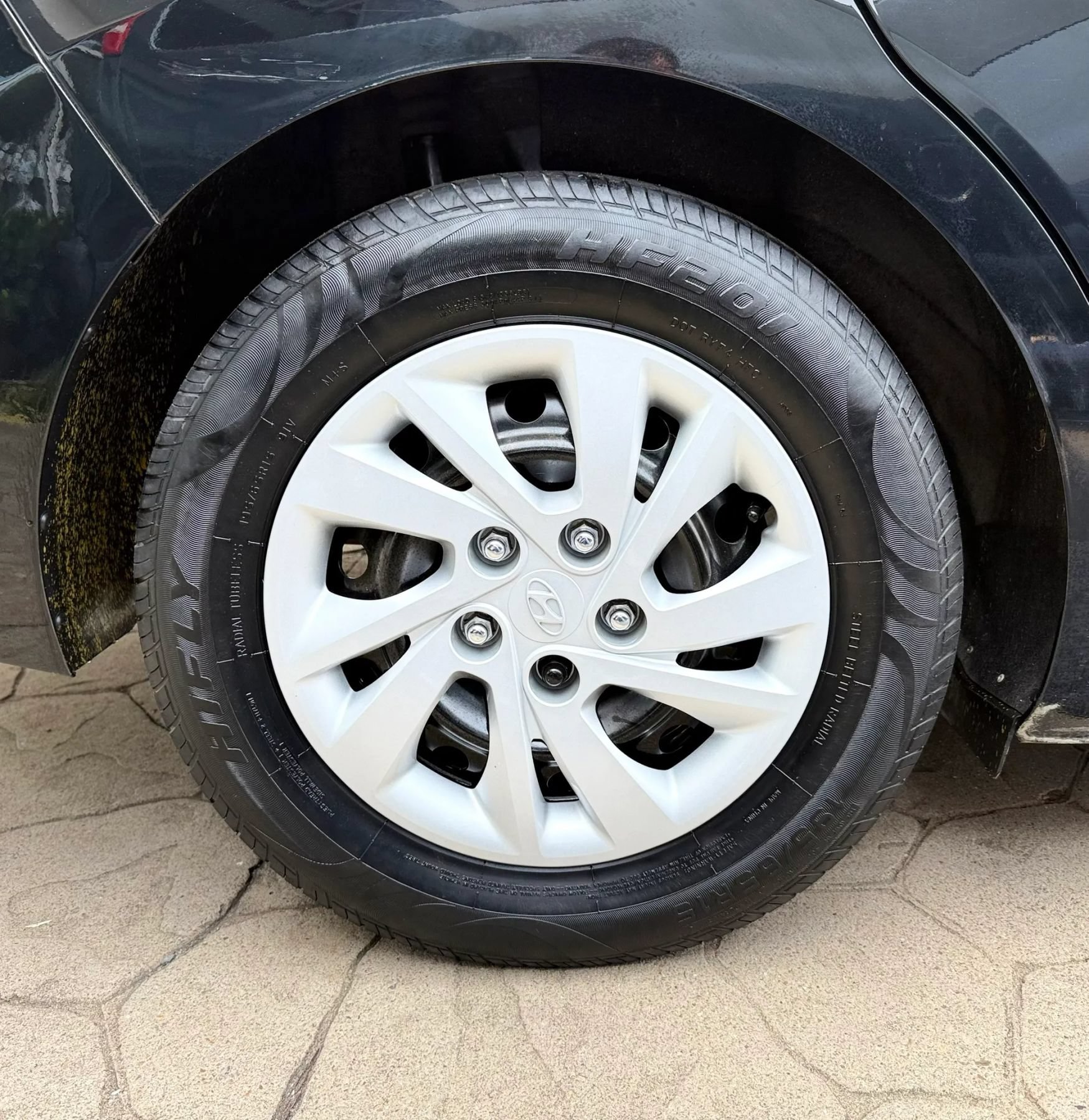Used 2020 Hyundai Elantra SE FWD image 40