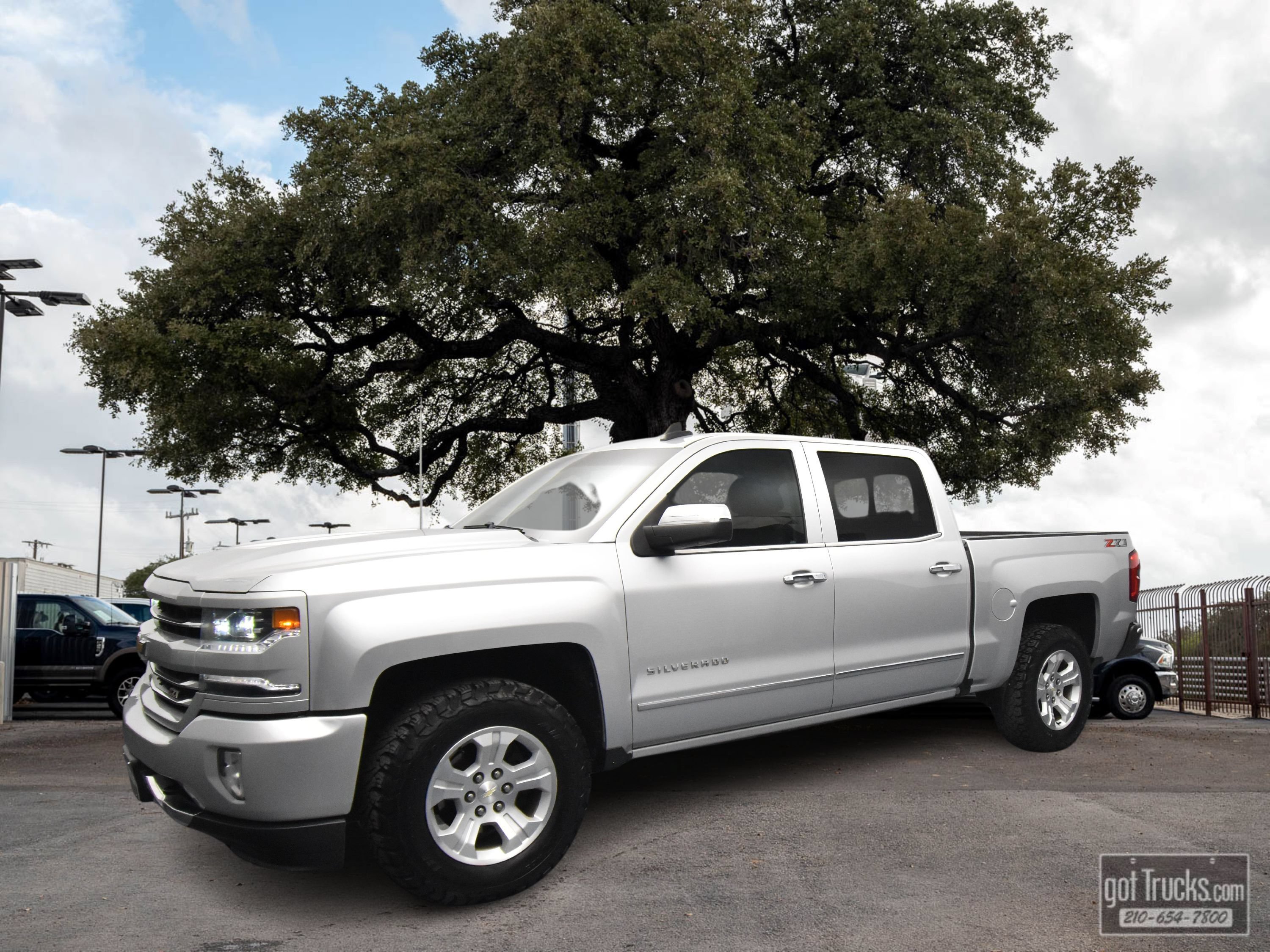 Used 2018 Chevrolet Silverado 1500 LTZ Z71 AWD/4WD image 1