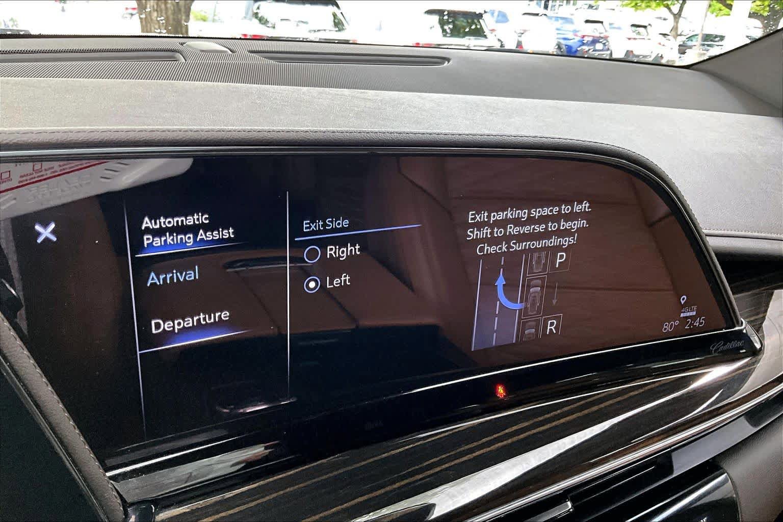 Used 2023 Cadillac Escalade ESV Premium Luxury RWD image 35