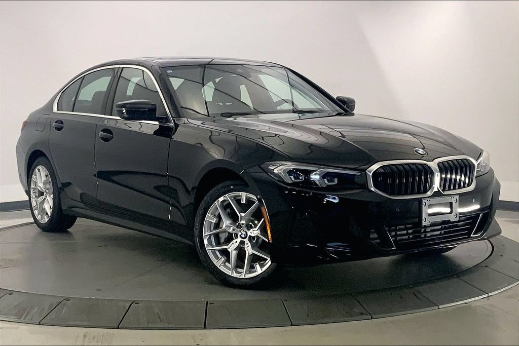 Used 2025 BMW 330i xDrive Sedan w/ Premium Package AWD/4WD image 33